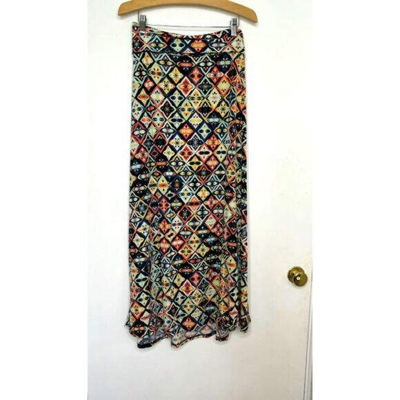 LULAROE MAXI MULTICOLOR ABSTRACT PRINT SLINKY KNIT PLUS SIZE 2XL 22/24 NWOT - Picture 1 of 7